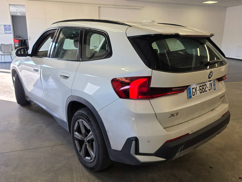 BMW X1 sDrive18i 136ch