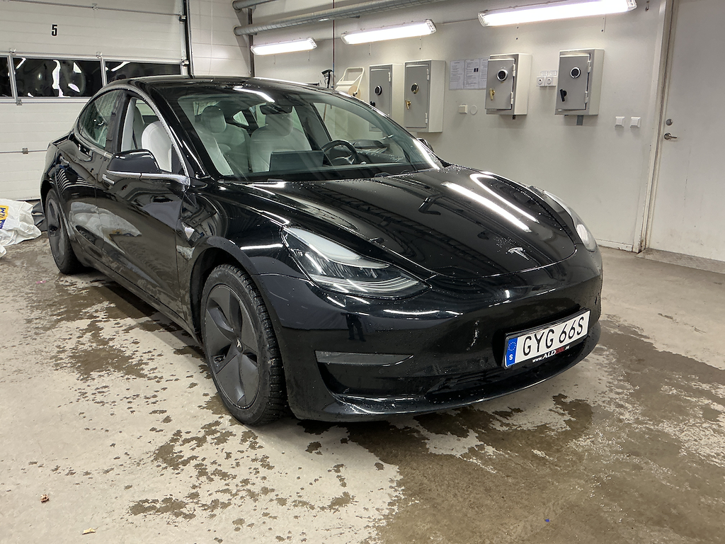 Tesla Model 3 Long Range 287hk Drag