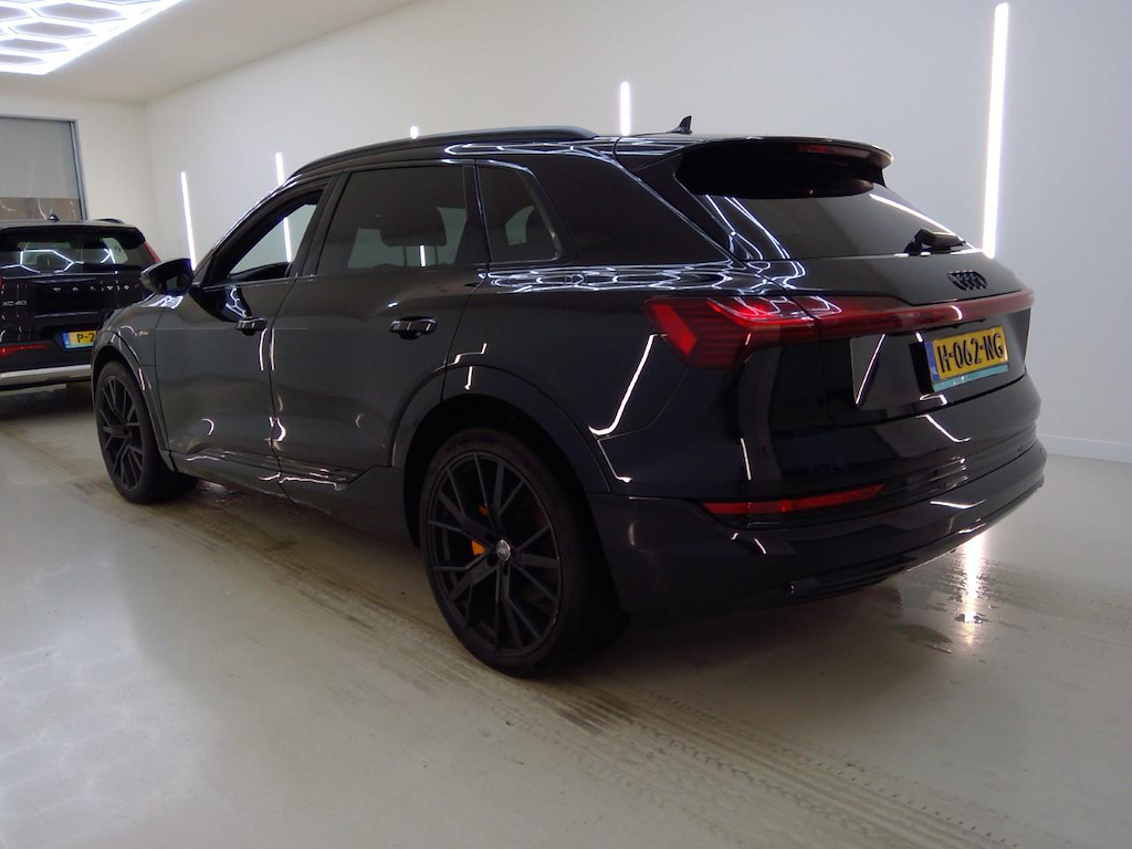 Foto 5 van Audi e-tron