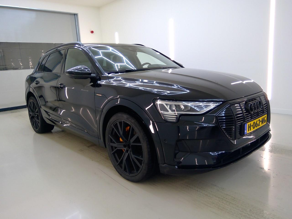 Foto 6 van Audi e-tron