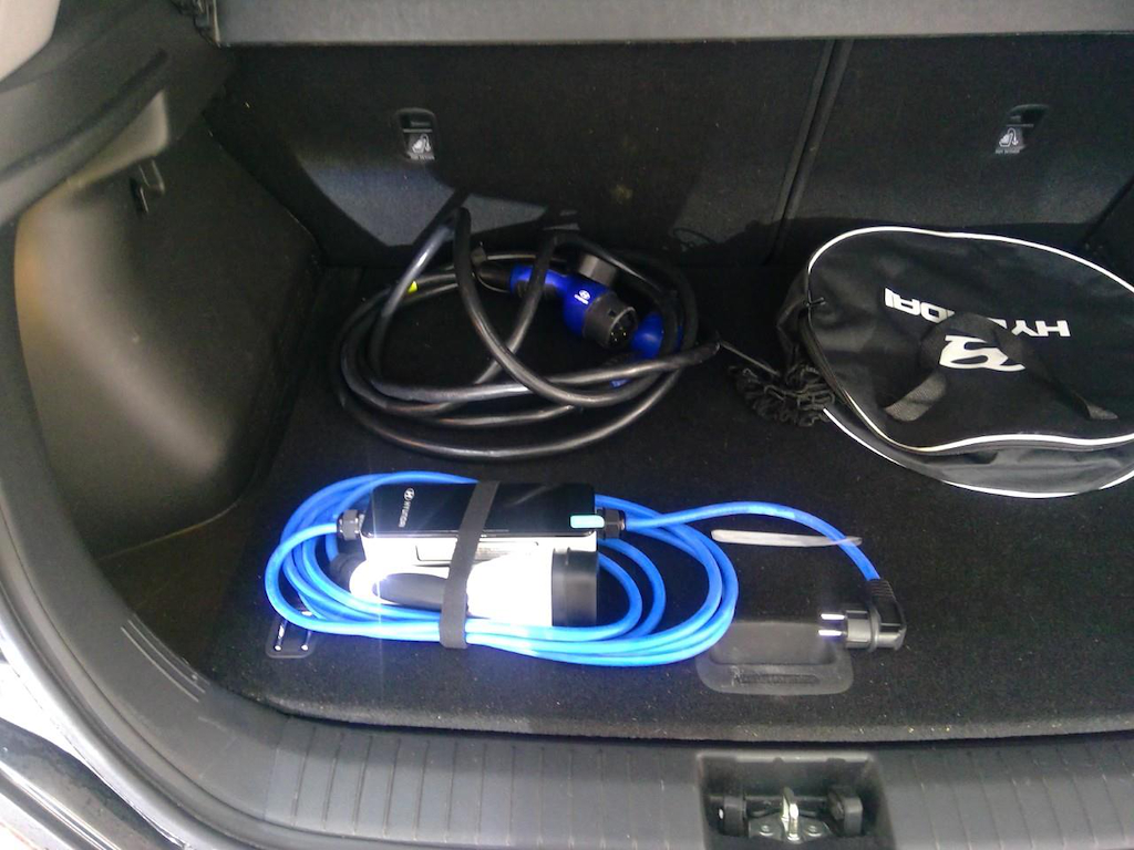Foto 12 van Hyundai Kona