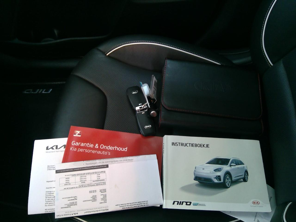 Foto 15 van Kia Niro