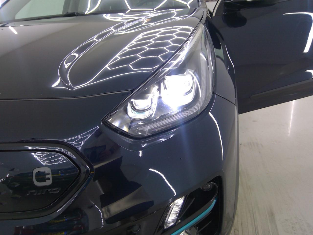 Foto 22 van Kia Niro