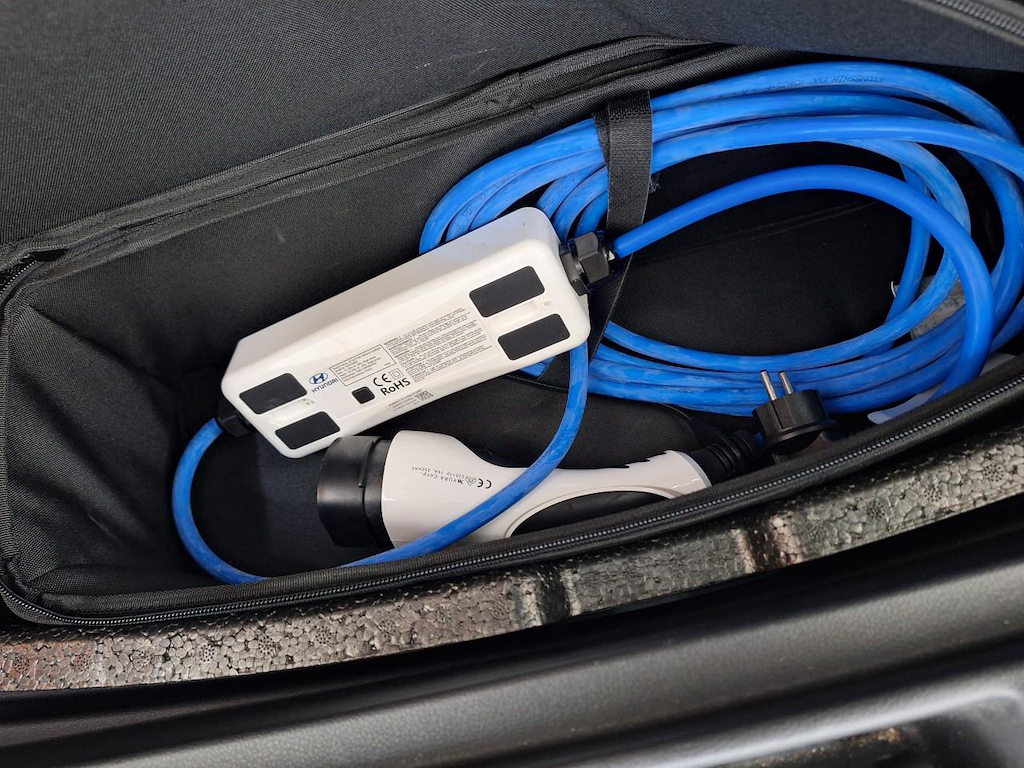 Foto 12 van Hyundai Kona