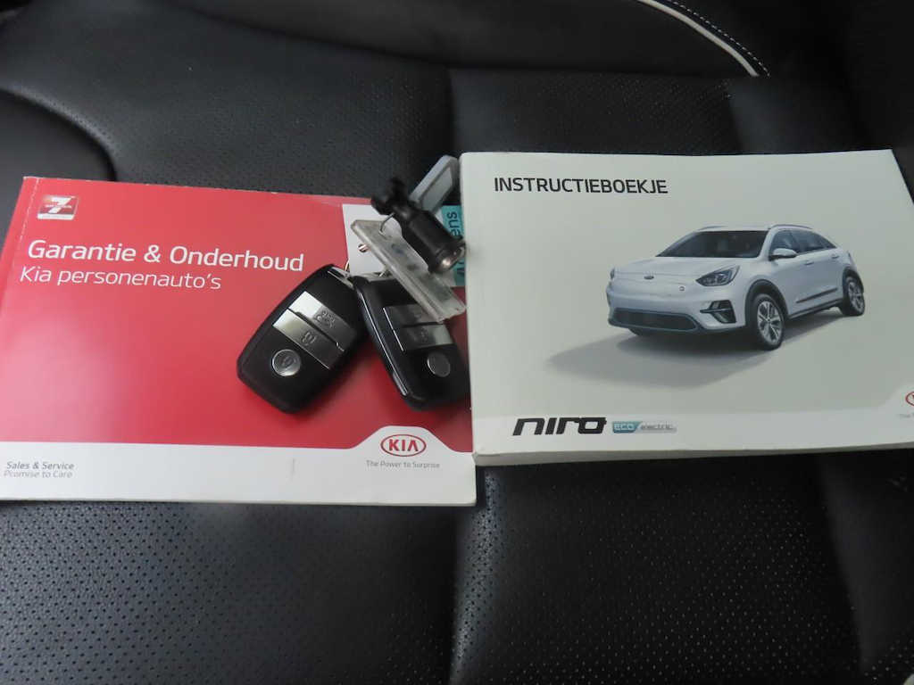 Foto 18 van Kia Niro
