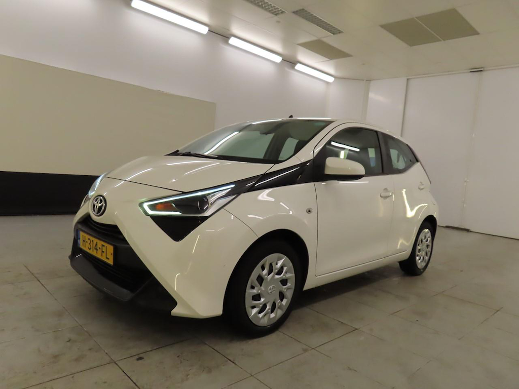 Toyota Aygo 1.0 VVT-i x-play 5d