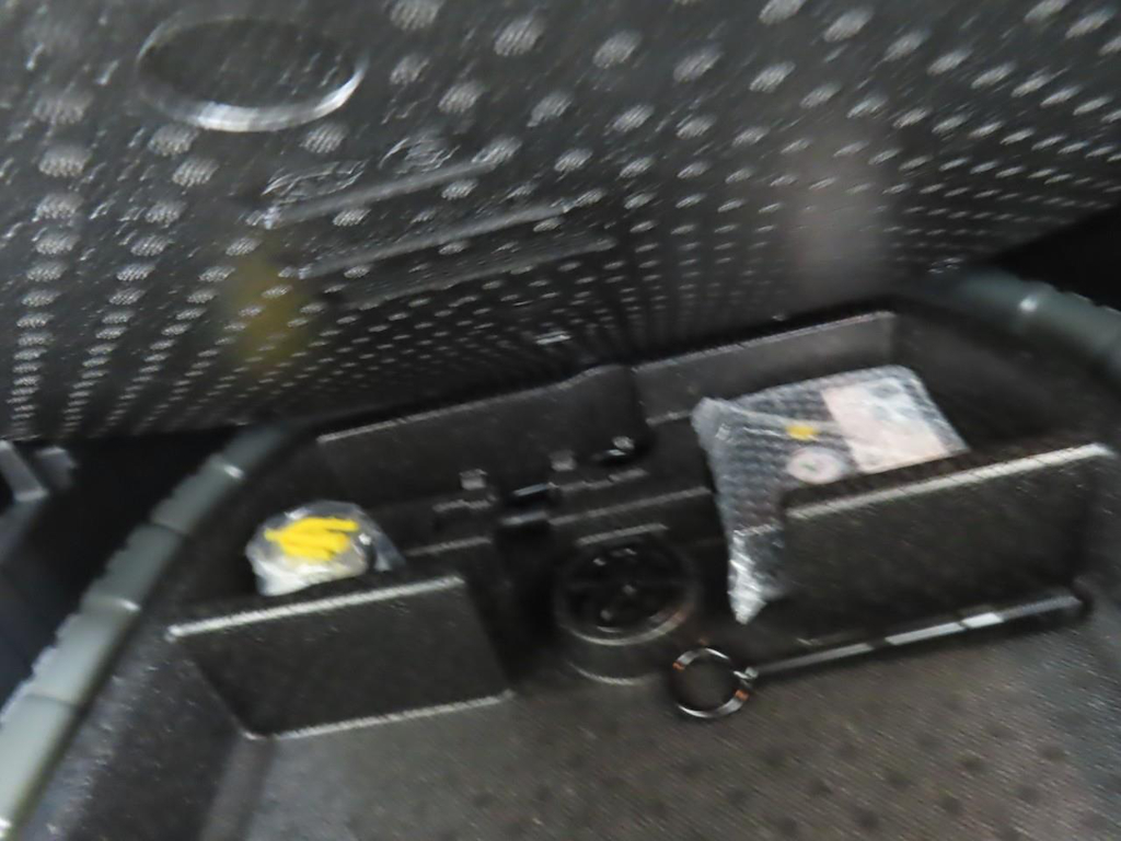 Foto 10 van Kia Niro