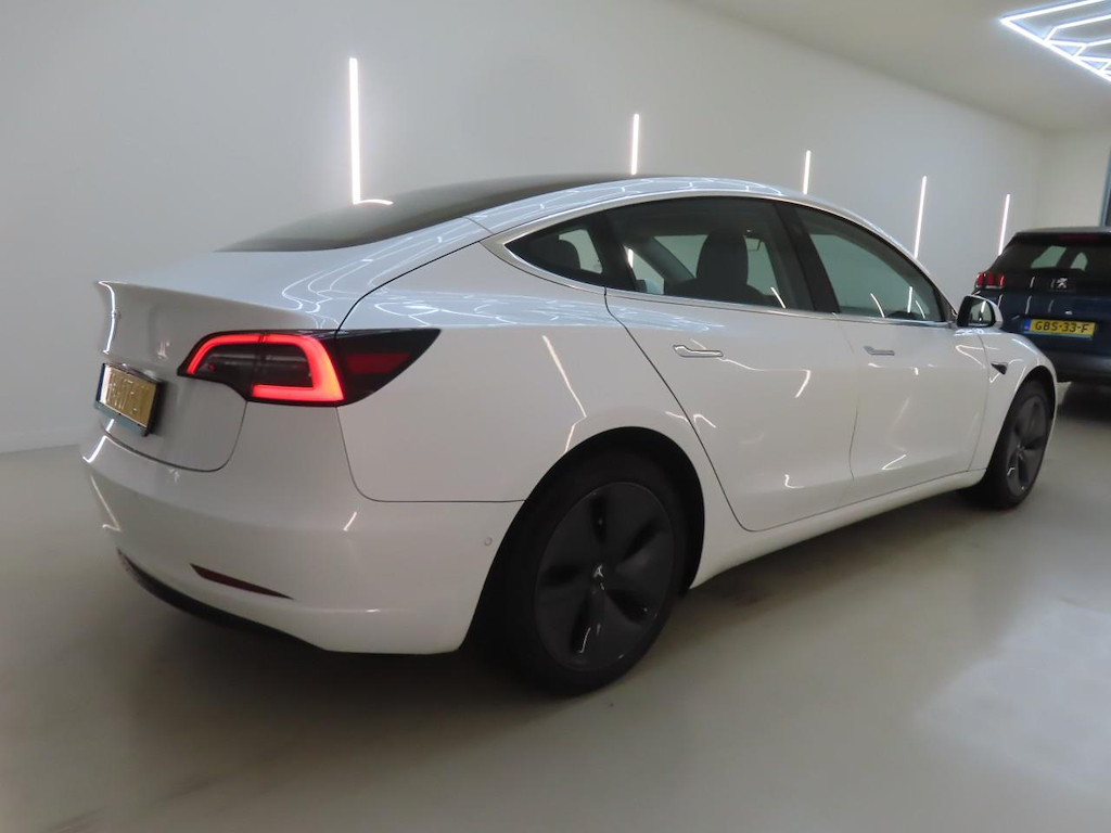 Foto 4 van Tesla Model 3