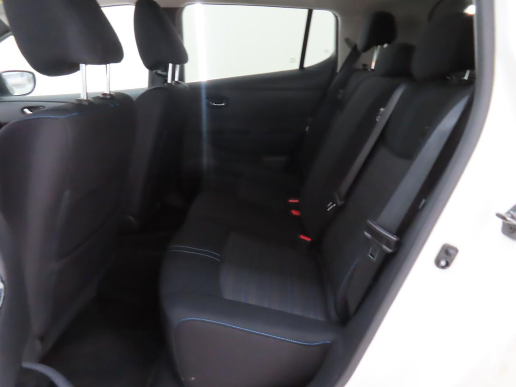Foto 9 van Nissan Leaf