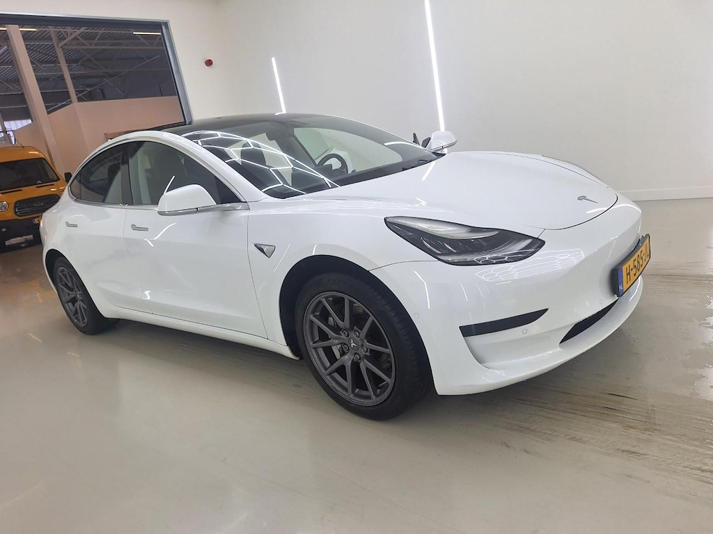 Foto 3 van Tesla Model 3