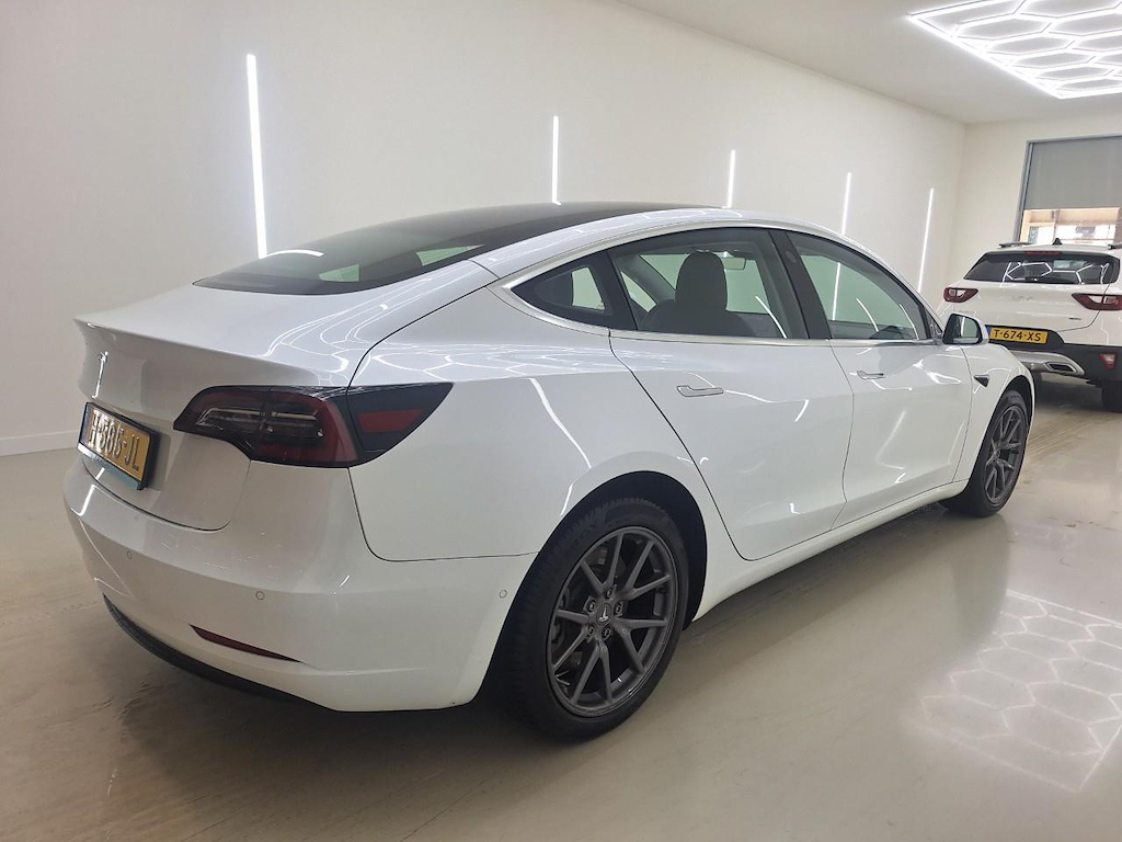 Foto 4 van Tesla Model 3