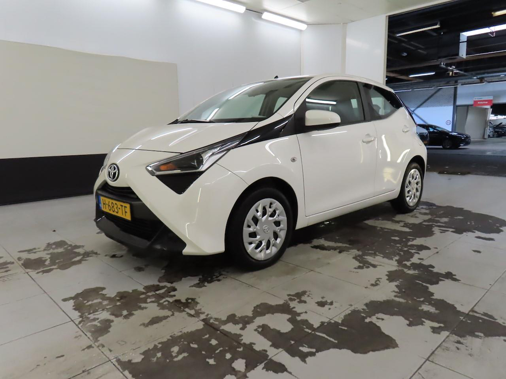 Toyota Aygo 1.0 VVT-i ActieAuto 5d x-play HPL