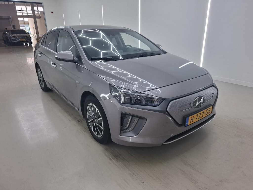 Foto 6 van Hyundai Ioniq