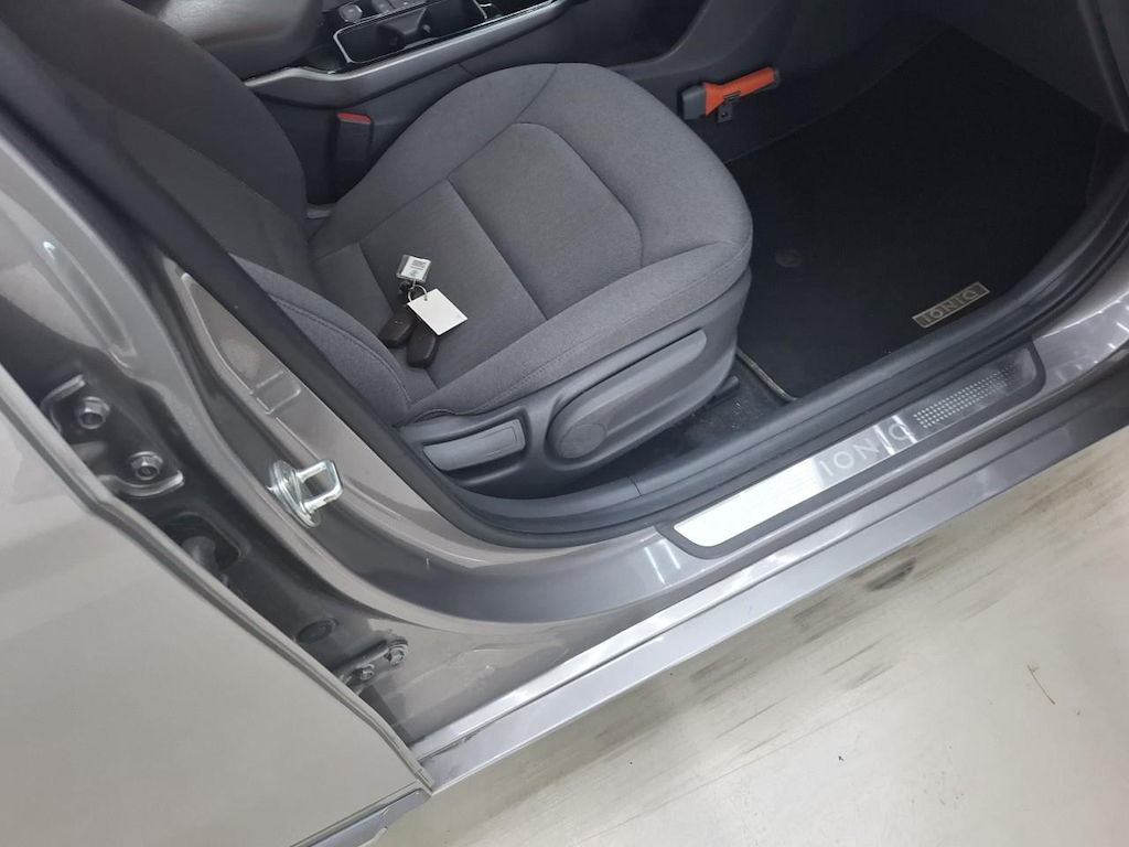Foto 41 van Hyundai Ioniq