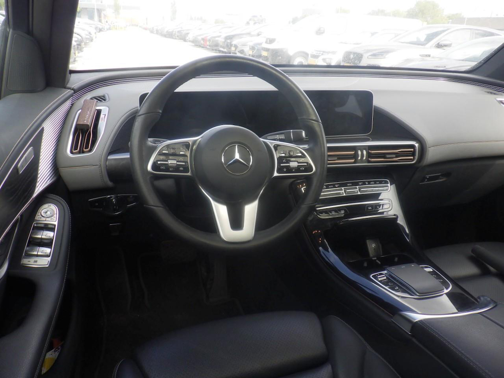 Foto 4 van Mercedes EQC