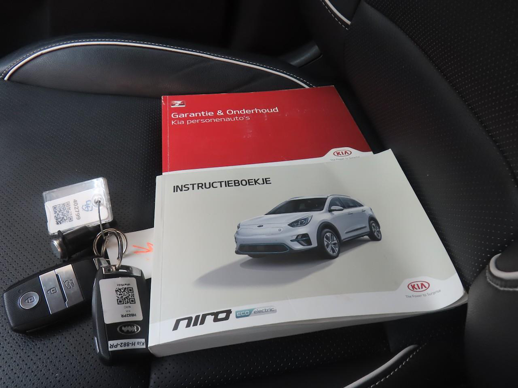 Foto 18 van Kia Niro