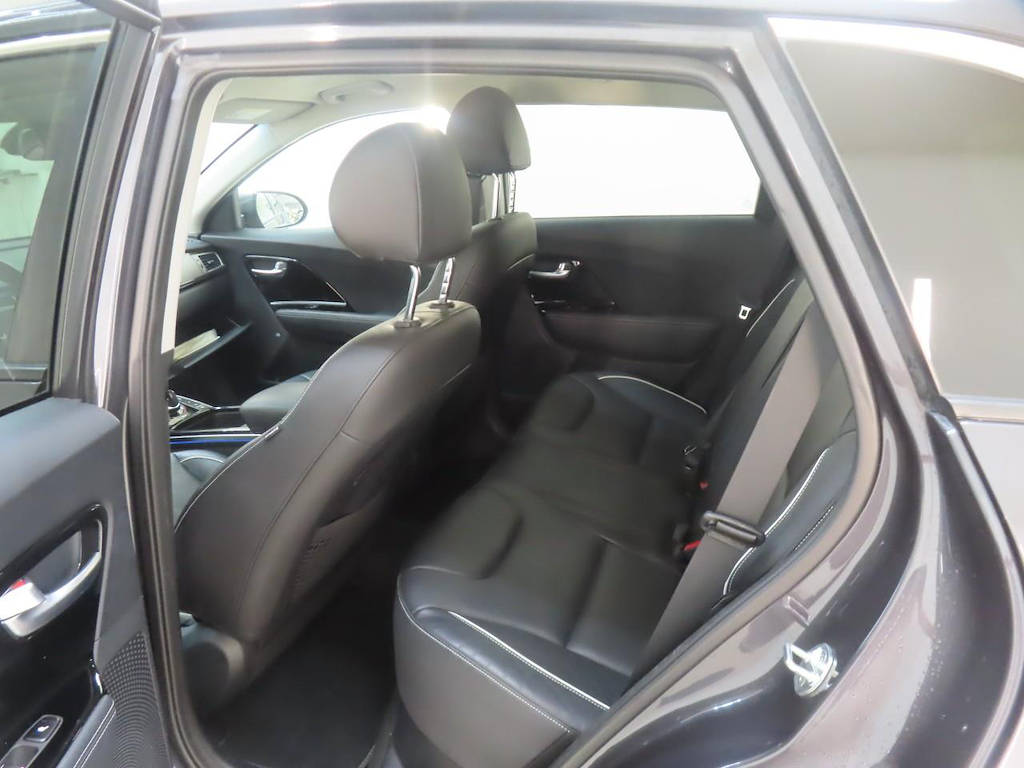Foto 9 van Kia Niro