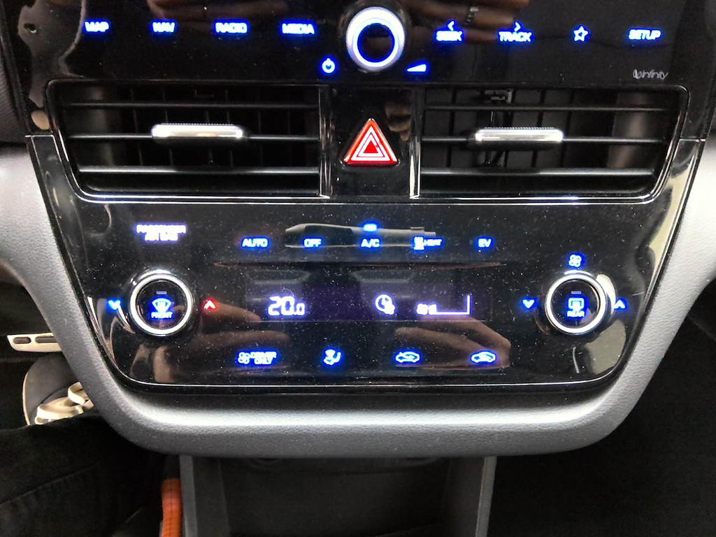 Foto 21 van Hyundai Ioniq