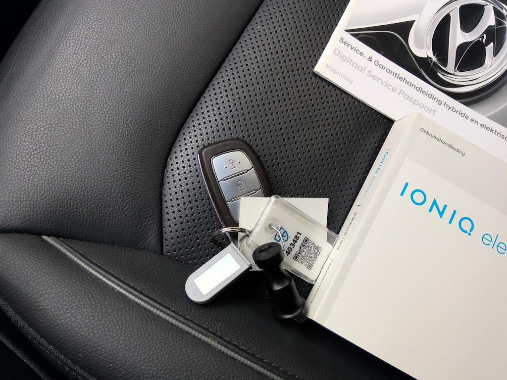Foto 28 van Hyundai Ioniq