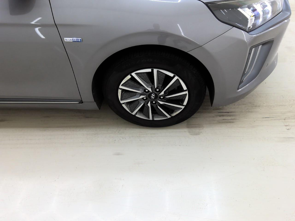 Foto 35 van Hyundai Ioniq