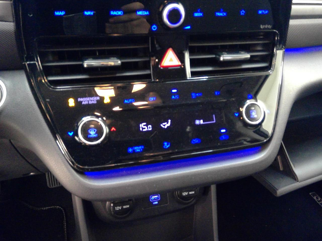 Foto 20 van Hyundai Ioniq
