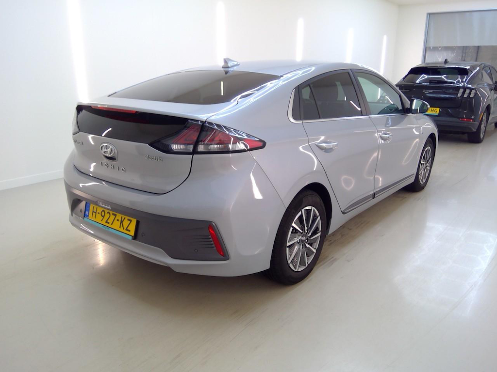 Foto 3 van Hyundai Ioniq