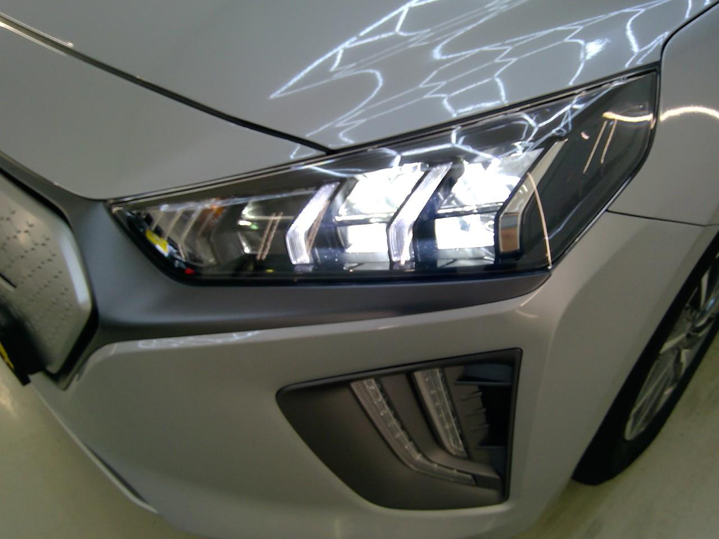 Foto 22 van Hyundai Ioniq