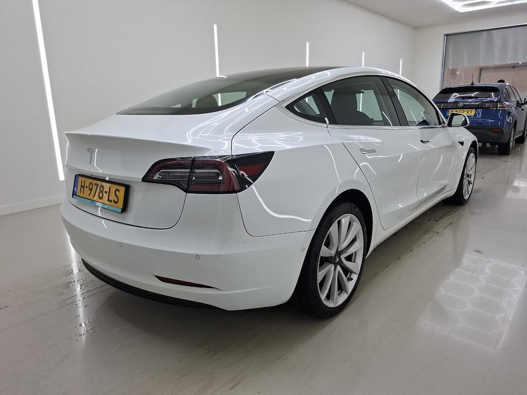 Foto 3 van Tesla Model 3