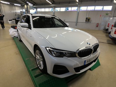 Koop BMW 330e Touring op Ayvens Carmarket