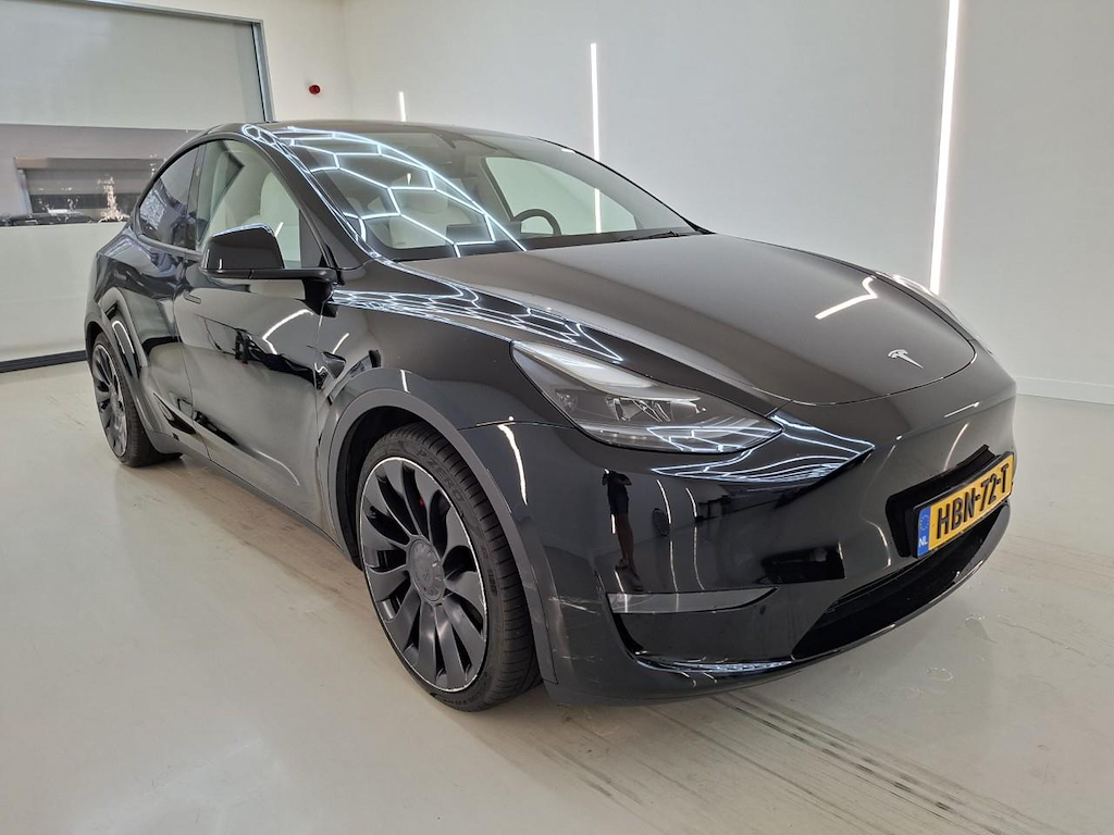 Foto 4 van Tesla Model Y