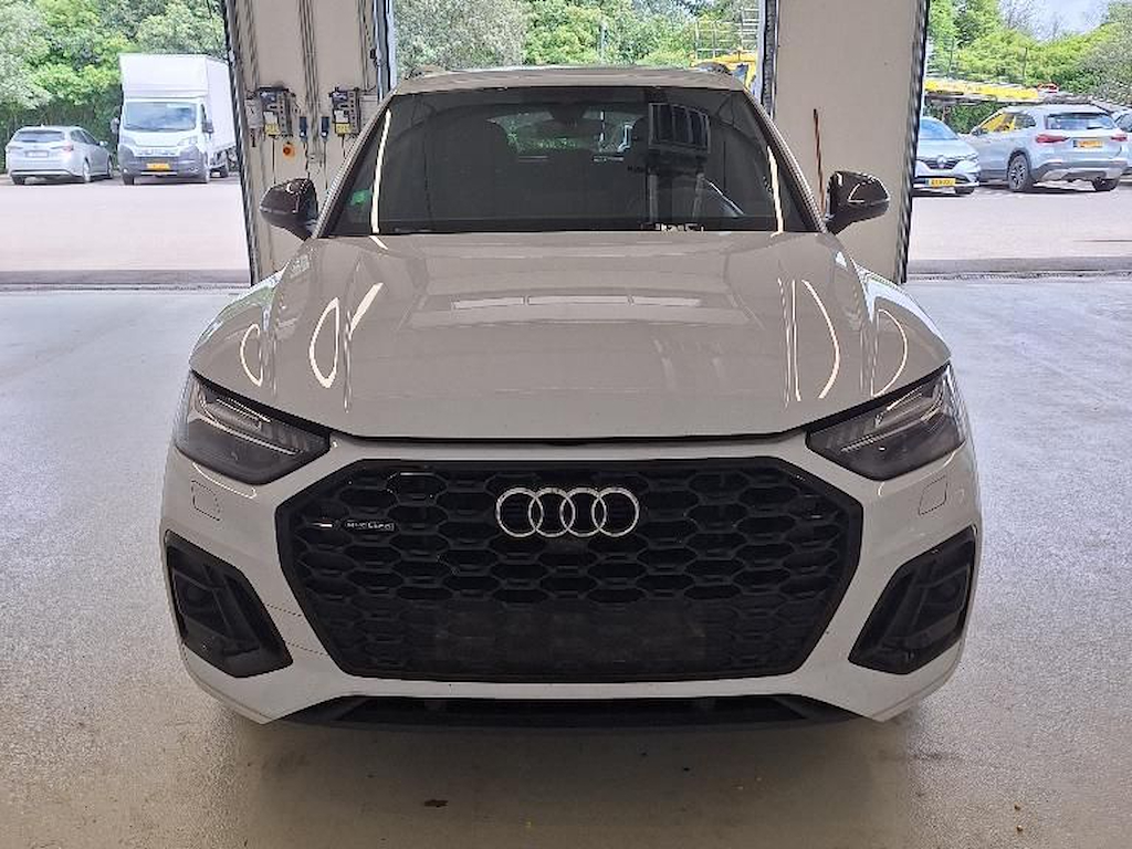 AUDI Q5 55 TFSI QUATTRO S-TRON SL S 252 CV Packs; Premium; Assist park city&park; Storage; Assist Tour; LED;