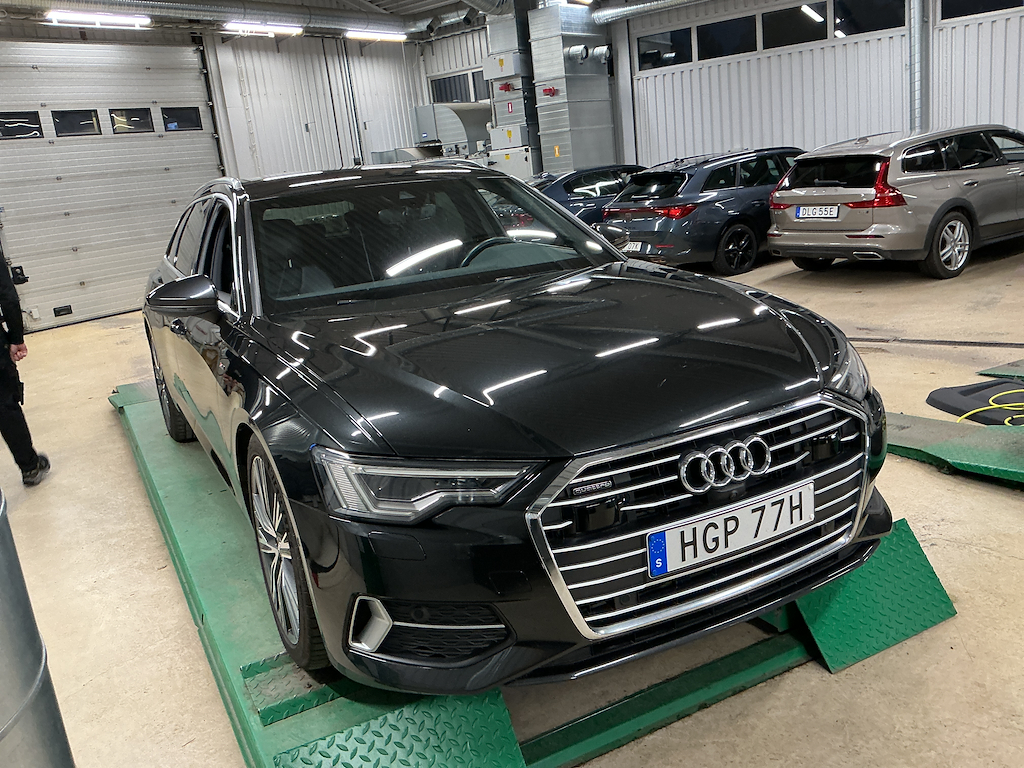 Audi A6 45 TFSI quattro Proline Sport Edition Alpinpaket B&O Matrix Akustikglas Läder