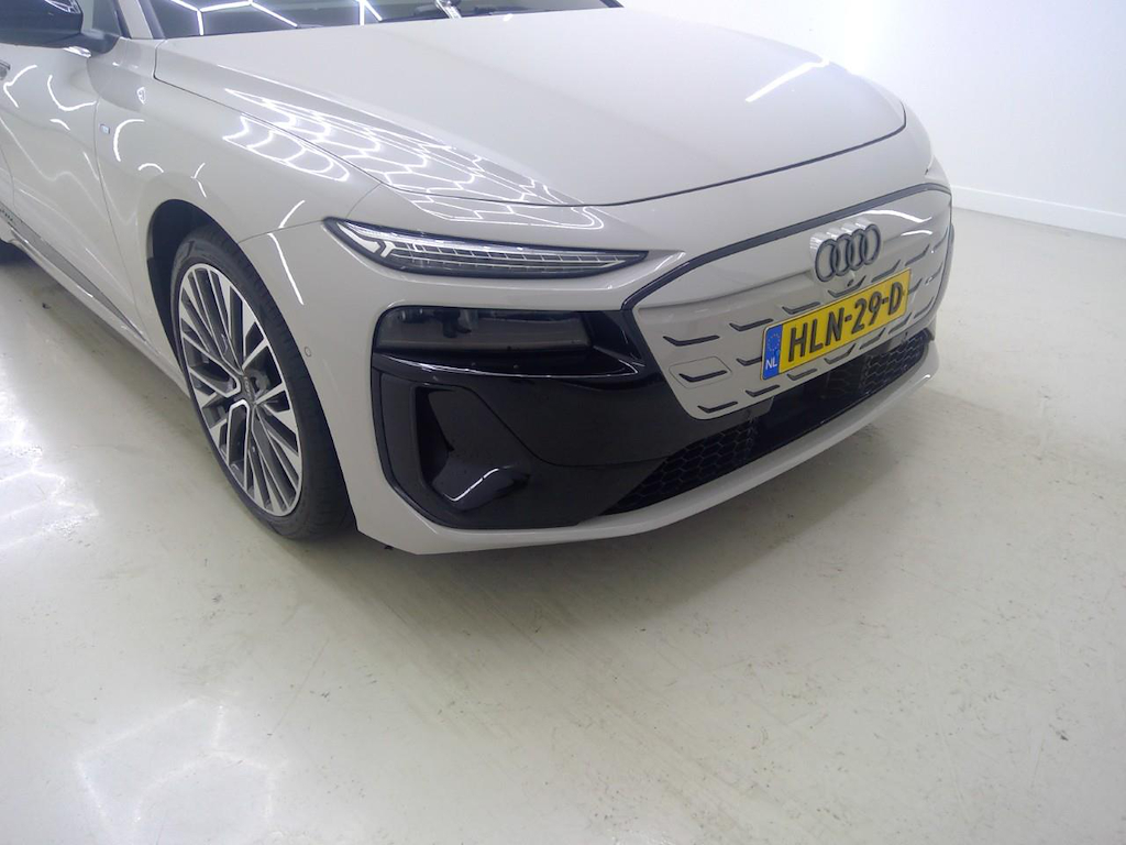 Foto 27 van Audi A6 Avant e-tron