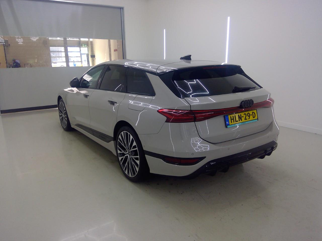 Foto 5 van Audi A6 Avant e-tron