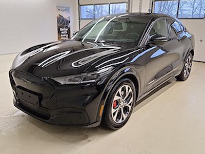 Kaufe FORD MUSTANG MACH-E 99KWH ER PREMIU bei Ayvens Carmarket