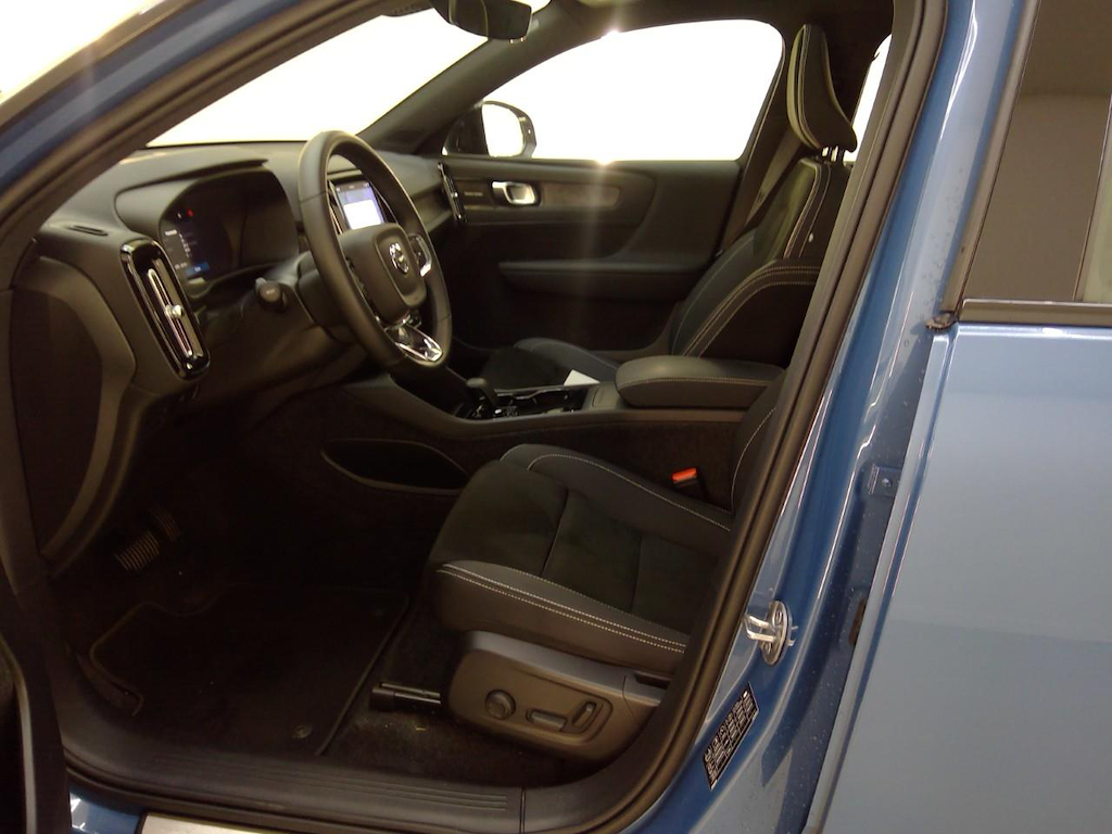 Foto 8 van Volvo EX40