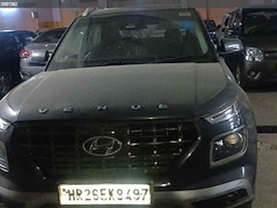 Buy HYUNDAI VENUE 1.5 CRDI SX on Ayvens Carmarket