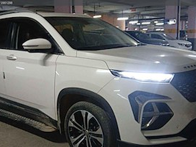 Compra MG HECTOR PLUS 2.0 D SH en Ayvens Carmarket