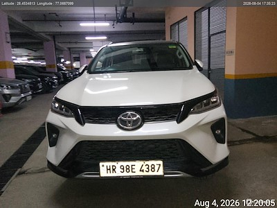 Kaufe TOYOTA FORTUNER 2.8D LEGEND bei Ayvens Carmarket
