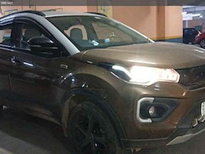 Achetez TATA NEXON 1.2 XZA+ (P) J sur Ayvens Carmarket