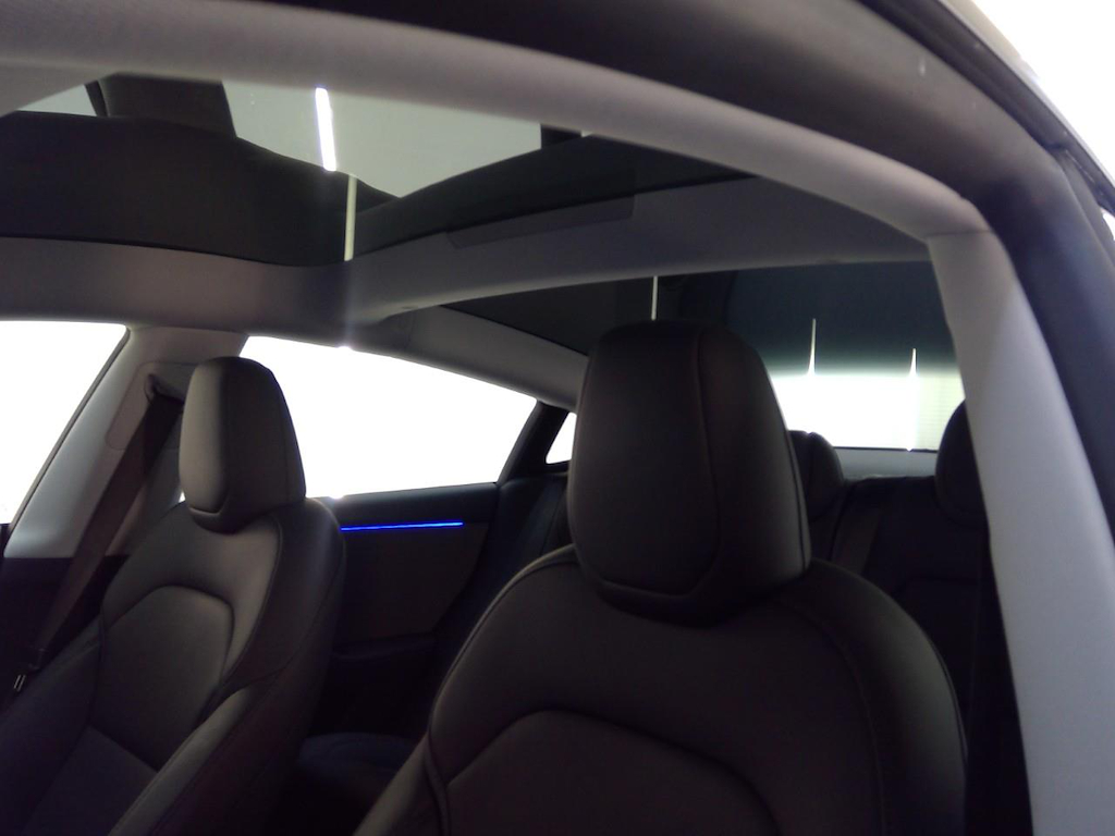 Foto 19 van Tesla Model 3