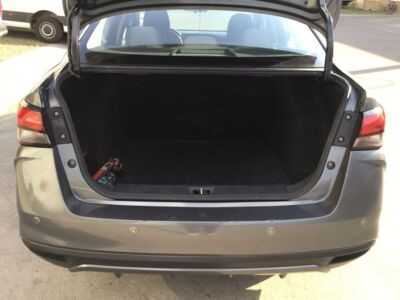 Acquista NISSAN NISSAN VERSA a Ayvens Carmarket