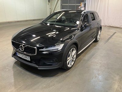 Buy VOLVO V60 Cross Count on Ayvens Carmarket
