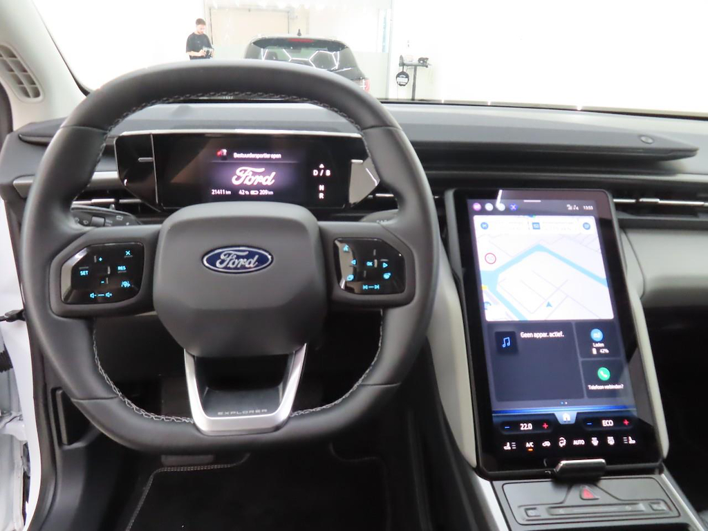 Foto 4 van Ford Explorer EV