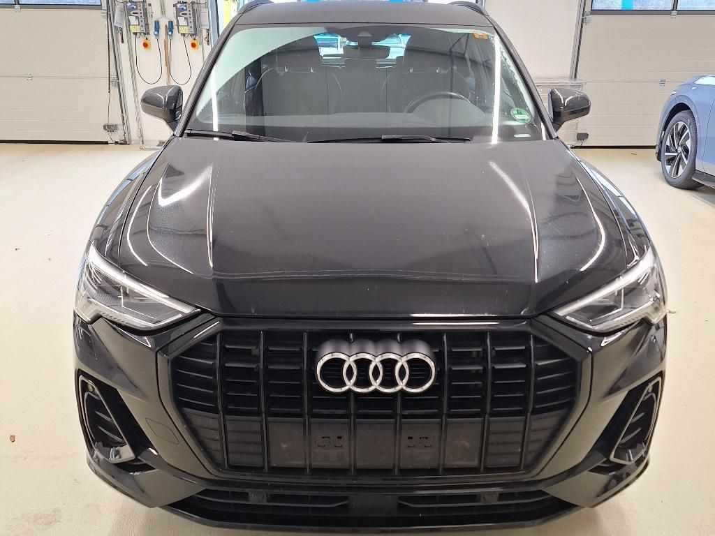 Audi Q3 2.0 35 TDI S TRONIC 150CV S LINE, GPS, PDC, Business plus pack, Assistance Pack,