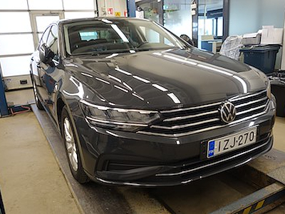 Compra VOLKSWAGEN PASSAT en Ayvens Carmarket