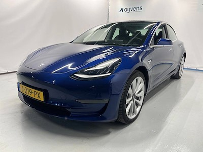 Koop uw TESLA Model 3 op Ayvens Carmarket