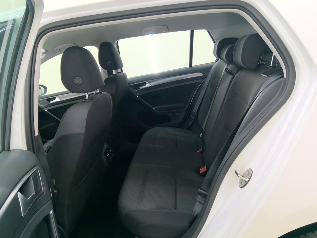 Foto 9 van Volkswagen E-Golf