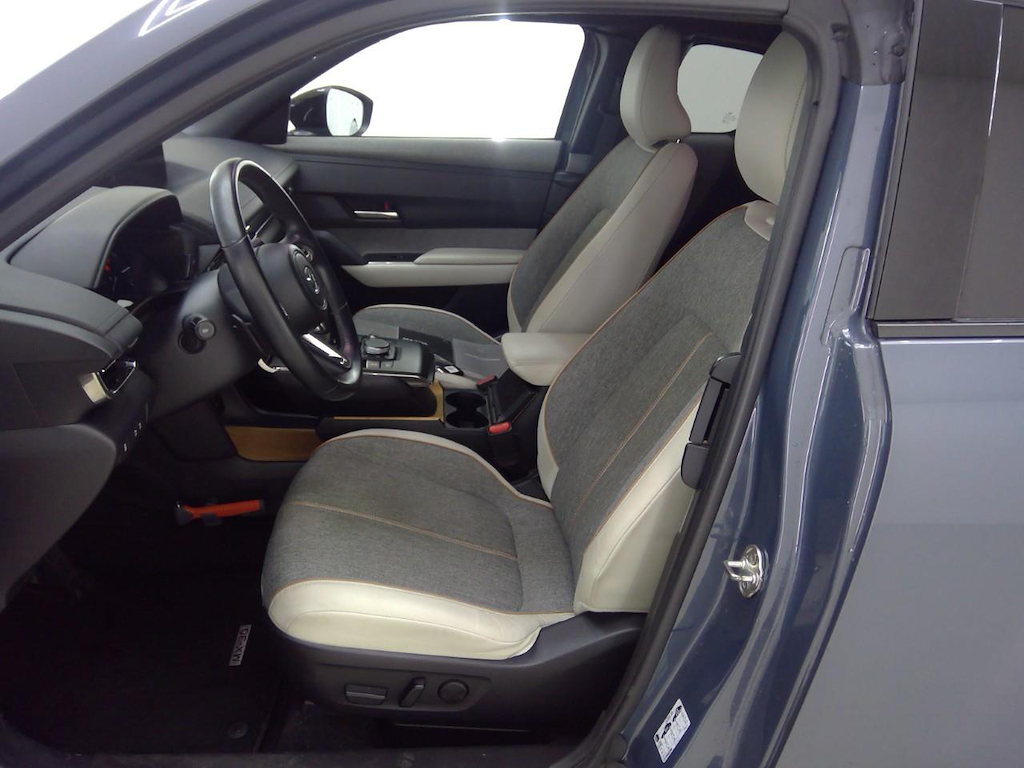 Foto 9 van Mazda MX-30