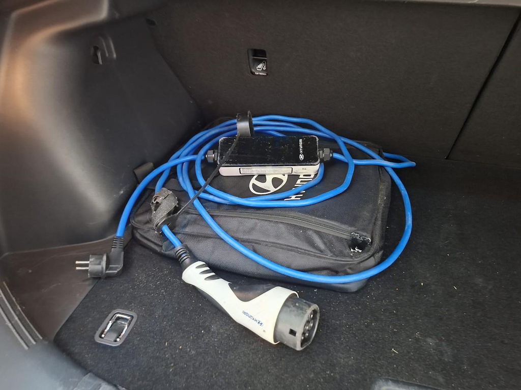 Foto 9 van Hyundai Kona
